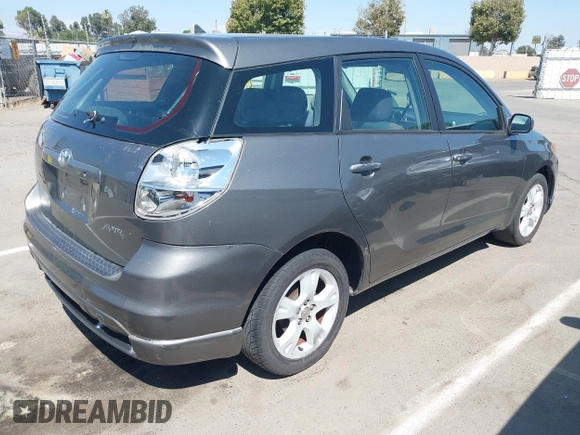 2006 Toyota Matrix STD z VIN 2T1KR30E06C580019, wystawiony jako IAAI lot #42745079 z przebiegiem 224 431 mil mil oraz . Historia ofert i sprzedaży dostępna na DreamBid. Obrazek 4.