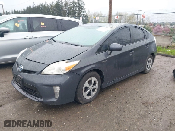 2014 Toyota Prius Four with VIN JTDKN3DUXE0382540, listed as a IAAI auction lot 41922162 with 209,037 mi miles. Bid and sale history available at carsss.com. Image 2.