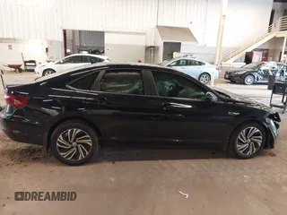 2020 Volkswagen Jetta SEL с VIN 3VWEB7BU6LM017747, выставлен на аукционе IAAI как лот 41976197 с пробегом 86 477 миль миль и . История ставок и продаж доступна на DreamBid. Изображение 14.