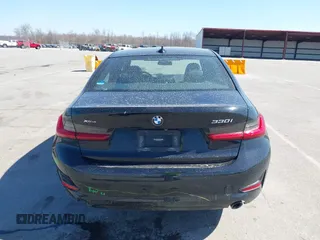 2020 BMW 3 Series 330i xDrive with VIN 3MW5R7J05L8B34626, listed as a IAAI auction lot 41772911 with 59,578 mi miles. Bid and sale history available at carsss.com. Image 16.