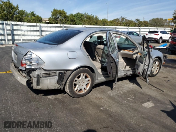 2005 Mercedes-Benz E 320 with VIN WDBUF82J15X175990, listed as a Copart auction lot 43189765 with 204,471 mi miles and Salvage Title. Bid and sale history available at DreamBid. Image 3.