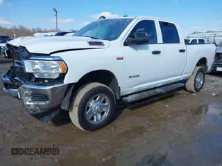 2022 Ram 2500 Tradesman with VIN 3C6UR5CJXNG321949, listed as a IAAI auction lot 41539376 with 88,786 mi miles. Bid and sale history available at carsss.com. Image 17.