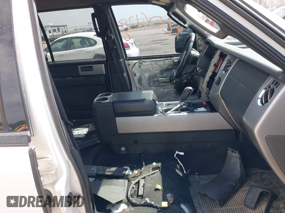2012 Ford Expedition Max Limited с VIN 1FMJK2A58CEF60050, выставлен на аукционе IAAI как лот 42061386 с пробегом 212 874 миль миль и . История ставок и продаж доступна на DreamBid. Изображение 5.