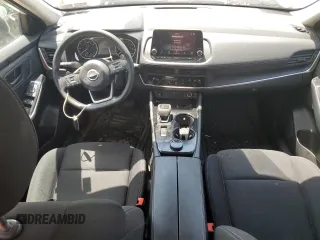 2024 Nissan Rogue S with VIN 5N1BT3AB5RC701934, listed as a Copart auction lot 61430615 with 21,609 mi miles and Salvage title. Bid and sale history available at DreamBid. Image 8.