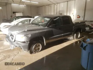 2008 Dodge Dakota ST with VIN 1D7HE28K28S518493, listed as a Copart auction lot 86274444 with 102,447 mi miles and Salvage Title. Bid and sale history available at carsss.com. Image 1.