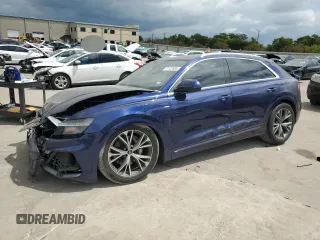 2022 Audi Q8 Prestige with VIN WA1FVBF12ND009672, listed as a Copart auction lot 71122534 with 21,986 mi miles and Salvage Title. Bid and sale history available at carsss.com. Image 1.