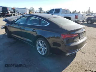 2023 Audi A5 Sportback Premium z VIN WAUABCF50PA026523, wystawiony jako Copart lot #88921695 z przebiegiem Nie podano mil oraz Szkoda całkowita • Salvage title. Historia ofert i sprzedaży dostępna na DreamBid. Obrazek 2.
