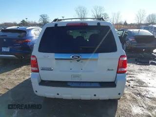 2011 Ford Escape Limited with VIN 1FMCU9EG5BKC09796, listed as a IAAI auction lot 41792944 with 134,117 mi miles. Bid and sale history available at carsss.com. Image 17.