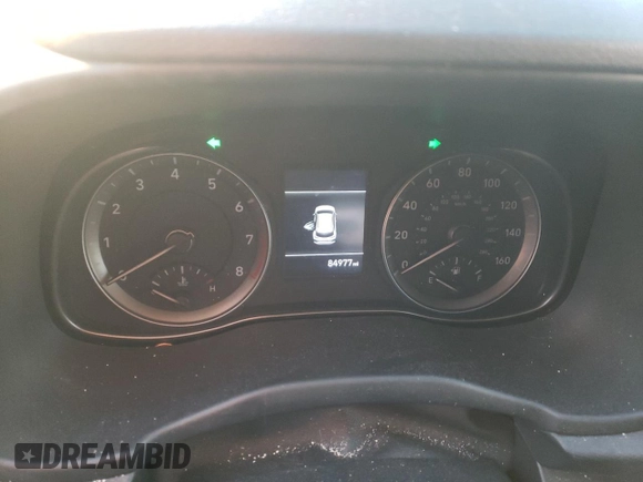 2021 Hyundai Kona SE z VIN KM8K1CAA8MU657962, wystawiony jako Copart lot #49320805 z przebiegiem 84 977 mil mil oraz Szkoda całkowita • Salvage title. Historia ofert i sprzedaży dostępna na DreamBid. Obrazek 9.