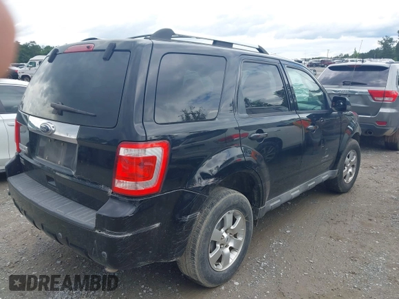 2010 Ford Escape Limited с VIN 1FMCU0E78AKA62013, выставлен на аукционе IAAI как лот 42426819 с пробегом 196 842 миль миль и . История ставок и продаж доступна на DreamBid. Изображение 4.