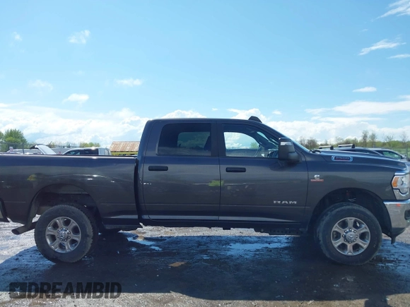 2024 Ram 2500 Big Horn with VIN 3C6UR5DL2RG101520, listed as a IAAI auction lot 42065398 with 34,611 mi miles. Bid and sale history available at carsss.com. Image 13.