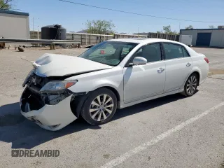 2012 Toyota Avalon z VIN 4T1BK3DB6CU456092, wystawiony jako Copart lot #57275775 z przebiegiem 149 641 mil mil oraz Szkoda całkowita • Salvage title. Historia ofert i sprzedaży dostępna na DreamBid. Obrazek 1.