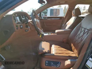 2009 Bentley Flying Spur z VIN SCBBP93W49C061522, wystawiony jako Copart lot #50379915 z przebiegiem 39 181 mil mil oraz Szkoda całkowita • Salvage title. Historia ofert i sprzedaży dostępna na DreamBid. Obrazek 7.