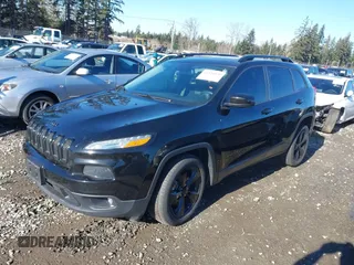 2018 Jeep Cherokee Latitude with VIN 1C4PJLCX9JD612018, listed as a IAAI auction lot 41526139 with 68,748 mi miles and . Bid and sale history available at DreamBid. Image 18.