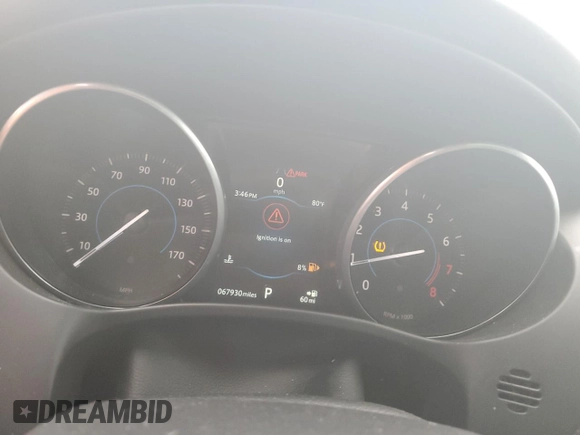 2018 Jaguar F-Pace 25t Premium z VIN SADCJ2FX8JA274976, wystawiony jako Copart lot #50340164 z przebiegiem 67 930 mil mil oraz Szkoda całkowita • Salvage title. Historia ofert i sprzedaży dostępna na DreamBid. Obrazek 9.