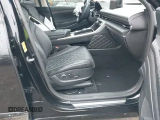 2024 Genesis GV80 z VIN KMUHCESC2RU173018, wystawiony jako IAAI lot #41951347 z przebiegiem 37 671 mil mil oraz . Historia ofert i sprzedaży dostępna na DreamBid. Obrazek 5.