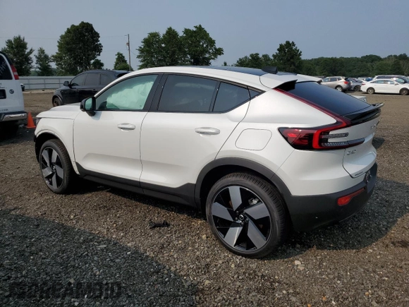 2023 Volvo C40 Ultimate с VIN YV4ED3GM6P2028692, выставлен на аукционе Copart как лот 59972373 с пробегом Не указан миль и . История ставок и продаж доступна на DreamBid. Изображение 2.