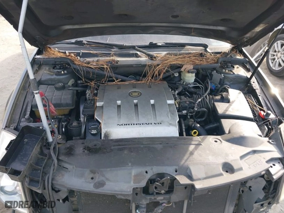 2009 Cadillac DTS w/1SA with VIN 1G6KD57Y09U120203, listed as a IAAI auction lot 41510746 with 173,192 mi miles. Bid and sale history available at carsss.com. Image 10.