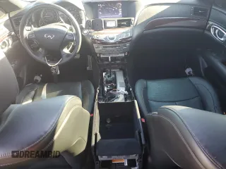 2016 Infiniti Q70 z VIN JN1BY1AP2GM220264, wystawiony jako Copart lot #89244155 z przebiegiem 35 423 mil mil oraz Szkoda całkowita • Salvage title. Historia ofert i sprzedaży dostępna na DreamBid. Obrazek 8.