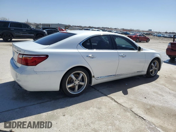 2011 Lexus LS 460 z VIN JTHBL5EF6B5104295, wystawiony jako Copart lot #46059985 z przebiegiem 181 028 mil mil oraz Szkoda całkowita • Salvage title. Historia ofert i sprzedaży dostępna na DreamBid. Obrazek 3.