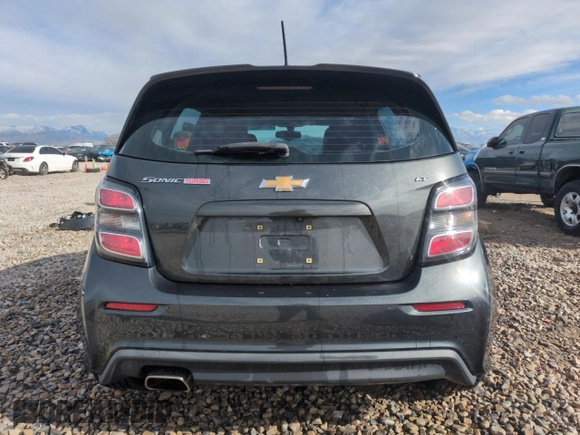 2017 Chevrolet Sonic LT with VIN 1G1JD6SB8H4104808, listed as a Copart auction lot 43740025 with 76,731 mi miles and Salvage Title. Bid and sale history available at carsss.com. Image 6.