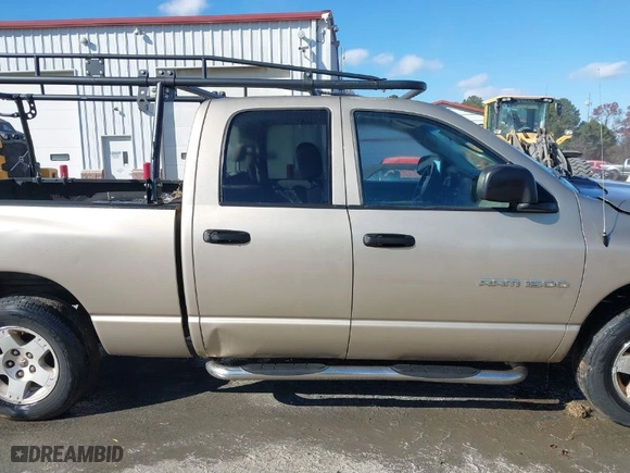 2005 Dodge Ram 1500 SLT with VIN 1D7HA18N85S142832, listed as a IAAI auction lot 40925125 with 208,767 mi miles. Bid and sale history available at carsss.com. Image 12.