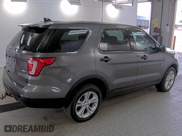 2017 Ford Police Interceptor Utility с VIN 1FM5K8AR7HGC26854, выставлен на аукционе IAAI как лот 42791619 с пробегом 105 935 миль миль и . История ставок и продаж доступна на DreamBid. Изображение 37.