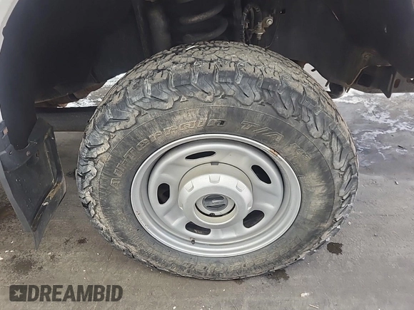2017 Ford F-350 with VIN 1FT7X3B62HEE09676, listed as a IAAI auction lot 42727709 with 154,269 mi miles and . Bid and sale history available at DreamBid. Image 24.