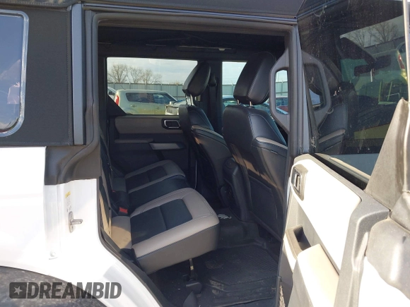 2022 Ford Bronco with VIN 1FMEE5DP7NLB41371, listed as a IAAI auction lot 41575668 with 5,168 mi miles. Bid and sale history available at carsss.com. Image 8.