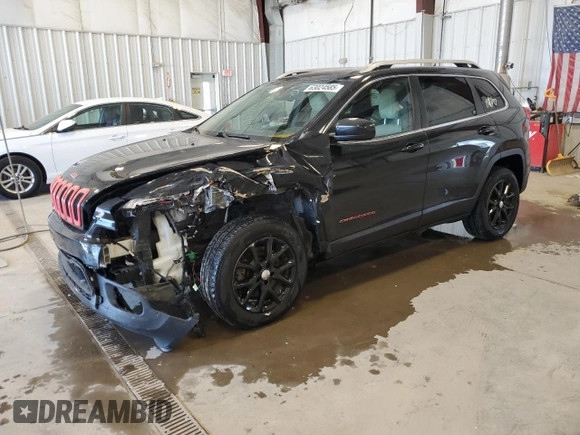 2015 Jeep Cherokee Latitude с VIN 1C4PJMCS1FW546067, выставлен на аукционе Copart как лот 63024585 с пробегом 188 112 миль миль и На запчасти • Non repairable. История ставок и продаж доступна на DreamBid. Изображение 1.
