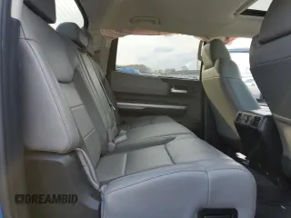 2018 Toyota Tundra SR5 z VIN 5TFHW5F14JX744417, wystawiony jako Copart lot #44142785 z przebiegiem 69 783 mil mil oraz Szkoda całkowita • Salvage title. Historia ofert i sprzedaży dostępna na DreamBid. Obrazek 10.