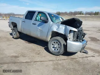 2010 Chevrolet Silverado 1500 LS with VIN 3GCRKREA3AG205283, listed as a IAAI auction lot 41757424 with 1 mi miles. Bid and sale history available at carsss.com. Image 1.