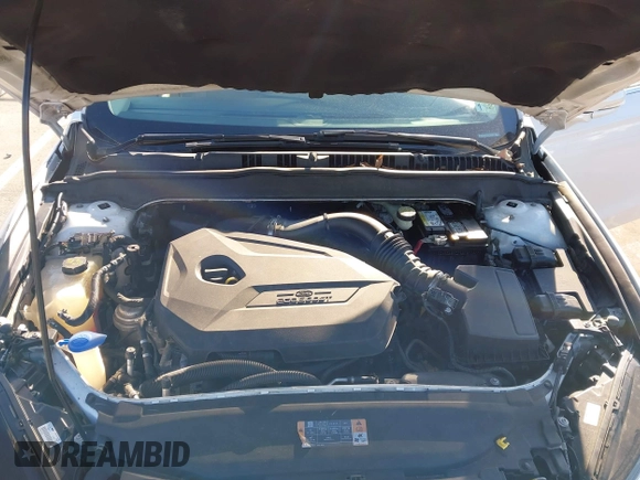 2013 Ford Fusion SE with VIN 3FA6P0HR1DR198639, listed as a IAAI auction lot 41892416 with 114,932 mi miles. Bid and sale history available at carsss.com. Image 10.
