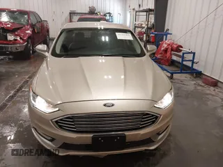 2017 Ford Fusion SE with VIN 3FA6P0HD1HR275097, listed as a IAAI auction lot 41791961 with 136,887 mi miles. Bid and sale history available at carsss.com. Image 12.