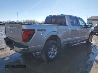 2024 Ford F-150 XLT with VIN 1FTFW3LDXRFB11674, listed as a Copart auction lot 46030915 with 6,225 mi miles and Clean Title. Bid and sale history available at carsss.com. Image 3.