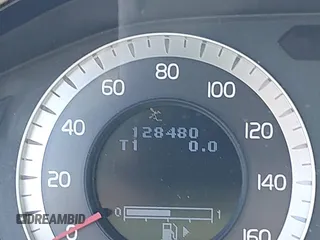 2009 Volvo S80 I6 Turbo с VIN YV1AH992291099606, выставлен на аукционе IAAI как лот 41813240 с пробегом 128 480 миль миль и . История ставок и продаж доступна на DreamBid. Изображение 15.