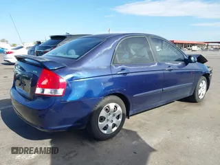 2007 Kia Spectra EX z VIN KNAFE122775468060, wystawiony jako IAAI lot #42225413 z przebiegiem 124 306 mil mil oraz . Historia ofert i sprzedaży dostępna na DreamBid. Obrazek 4.
