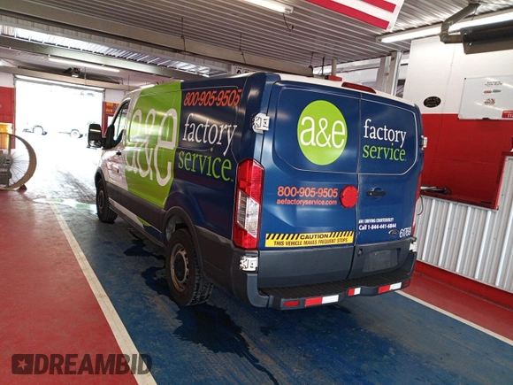 2016 Ford Transit Cargo z VIN 1FTYE1YM8GKB19172, wystawiony jako IAAI lot #42788511 z przebiegiem 143 978 mil mil oraz . Historia ofert i sprzedaży dostępna na DreamBid. Obrazek 35.