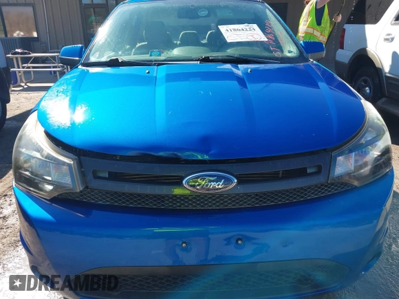 2010 Ford Focus SES with VIN 1FAHP3GN8AW165221, listed as a IAAI auction lot 41864224 with 148,785 mi miles. Bid and sale history available at carsss.com. Image 6.