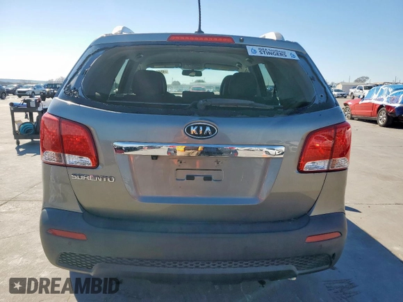2013 Kia Sorento LX with VIN 5XYKT3A6XDG385538, listed as a Copart auction lot 45999785 with 162,361 mi miles and Salvage Title. Bid and sale history available at carsss.com. Image 6.
