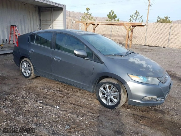 2011 Honda Insight EX with VIN JHMZE2H75BS006078, listed as a IAAI auction lot 41755652 with 209,774 mi miles. Bid and sale history available at carsss.com. Image 1.