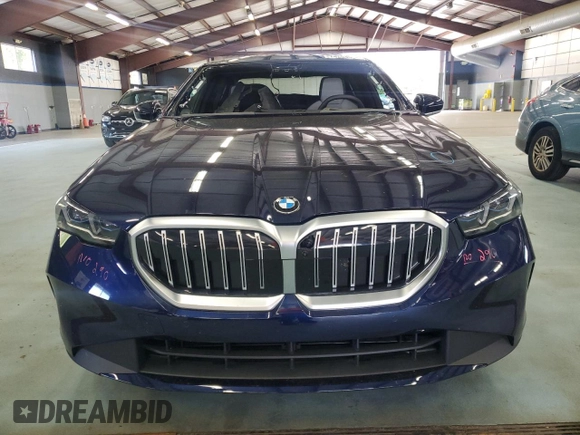 2024 BMW 5 Series 540i xDrive with VIN WBA63FJ00RCS09508, listed as a Copart auction lot 74204334 with 0 mi miles and Salvage Title. Bid and sale history available at carsss.com. Image 5.