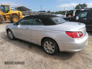 2008 Chrysler Sebring Limited with VIN 1C3LC65M48N692897, listed as a IAAI auction lot 42226902 with 122,746 mi miles and . Bid and sale history available at DreamBid. Image 3.