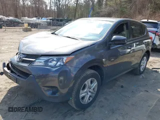 2015 Toyota RAV4 LE with VIN JTMBFREV5FJ021218, listed as a IAAI auction lot 41785266 with 80,388 mi miles. Bid and sale history available at carsss.com. Image 2.