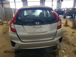2016 Honda Fit LX z VIN JHMGK5H50GX026653, wystawiony jako Copart lot #57766675 z przebiegiem 68 656 mil mil oraz Szkody całkowita. Historia ofert i sprzedaży dostępna na DreamBid. Obrazek 6.