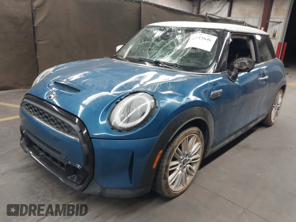 2022 MINI Hardtop Cooper S with VIN WMW53DH05N2R09949, listed as a IAAI auction lot 42111646 with 88,175 mi miles and . Bid and sale history available at DreamBid. Image 17.