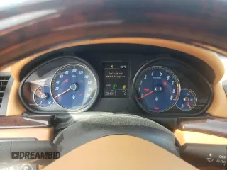 2014 Maserati GranTurismo Sport z VIN ZAM45VLA5E0086834, wystawiony jako Copart lot #46795014 z przebiegiem Nie podano mil oraz Szkoda całkowita • Salvage title. Historia ofert i sprzedaży dostępna na DreamBid. Obrazek 9.