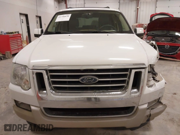 2007 Ford Explorer Eddie Bauer with VIN 1FMEU74E97UB72339, listed as a IAAI auction lot 41790838 with 287,609 mi miles and . Bid and sale history available at DreamBid. Image 12.