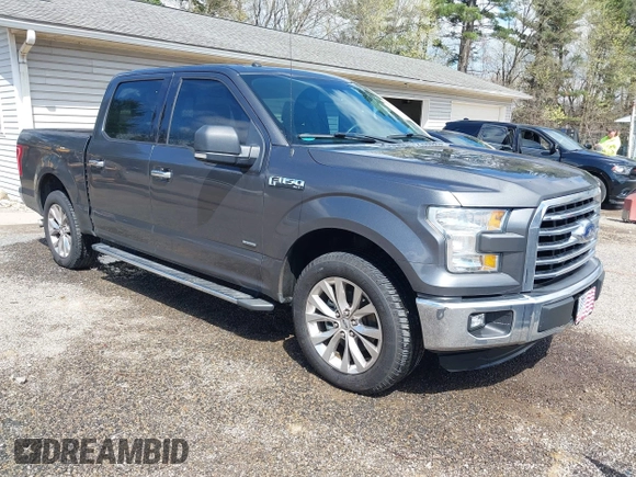 2016 Ford F-150 XL with VIN 1FTEW1CP4GFA67064, listed as a IAAI auction lot 42038095 with 62,402 mi miles and . Bid and sale history available at carsss.com. Image 1.
