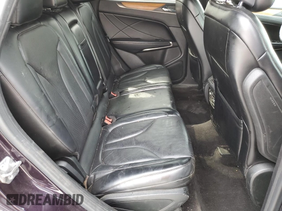 2015 Lincoln MKC z VIN 5LMCJ2A93FUJ01840, wystawiony jako Copart lot #53269035 z przebiegiem 110 572 mil mil oraz Szkoda całkowita • Salvage title. Historia ofert i sprzedaży dostępna na DreamBid. Obrazek 11.